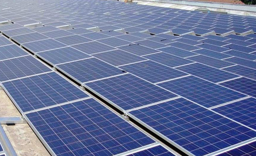 Đầu tư điện mặt trời mái nhà tăng chóng mặt tại các thành phố lớn